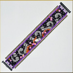 Playful Squirrelly Peyote Bracelet Pattern by Kristy Zgoda