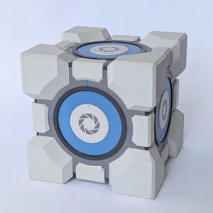 Portal 2 Weighted Storage Cube - 1:4 Scale