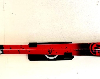 Soporte horizontal para bates de béisbol