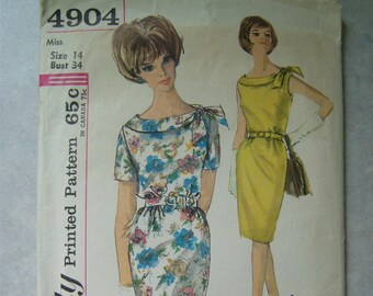 Vintage 1960s Women's Dress Sewing Pattern - Simplicity 4904 - 34 Bust - Size 14