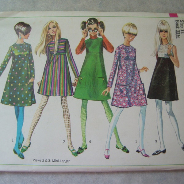 Uncut Vintage 1960s Dress Pattern - Simplicity 7300 - 31 Bust