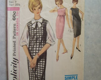 Vintage 1960s Junior Dress, Jumper, and Blouse Pattern - Simplicity 5269 - 30 1/2 Bust - Size 9