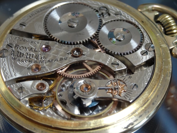 Waltham Royal 17 Jewels 16 Size Pocket Watch-Serv… - image 6