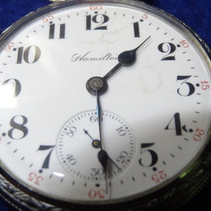 Good Looking 974 Model Hamilton 16 Size 17 Jewels-Train Motif Case