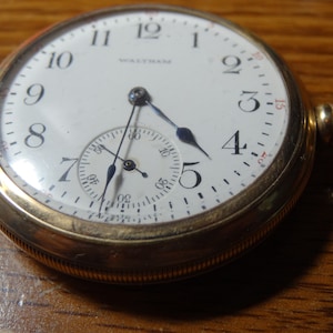 Waltham 16 Size 7 Jewels Hunting Movement Pocket Watch-Serviced