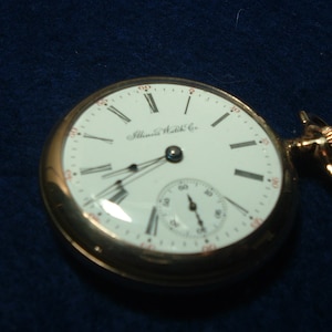 Antique Illinois 18 Size 15 Jewels Hunting Movement Pocket Watch