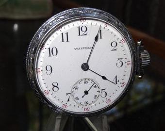 Waltham 16 Size 15 Jewels Hunting Movement Pocket Watch-Train Motif Case