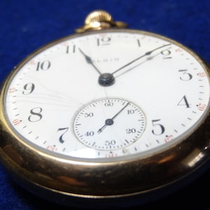 Vintage Elgin 18 Size 15 Jewels Pocket Watch-Serviced