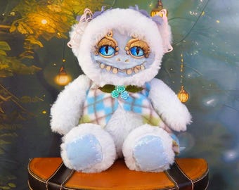Creepy Cute Animal Art Doll, Creepy Bear Plushie / OOAK Creature, Handmade Plushie/Blue Fantasy Creature, Creepy Plush, Scary Animal Plush