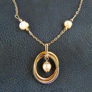 Vintage Style - Pearl Necklace - Pearl Jewelry - Romantic Jewelry, Bridal Necklace -Gold and Silver Jewelry - Cottage Core Jewelry