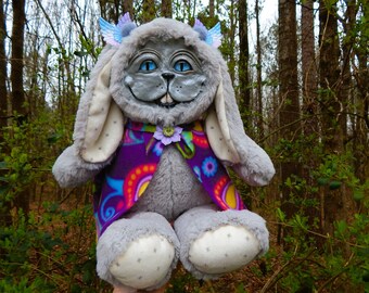 Creepy Cute Animal Art Doll, Creepy Rabbit Plushie / OOAK Creature, Handmade Plushie / Fantasy OOAK Creature, Creepy Plush, Animal Doll