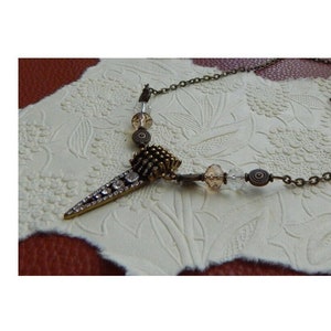 Gold Art Deco Necklace: Jeweled Pendant, Faceted Glass Beads