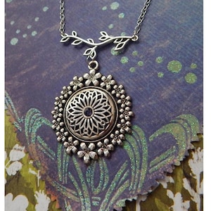Art Nouveau Silver Flower Necklace: Vintage Style Pendant, 18&quot; Chain