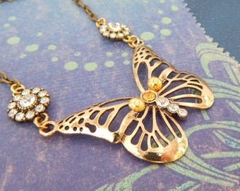 Gold Butterfly Necklace / Butterfly Jewelry / Cottage Core Jewelry, Insect Jewelry, Bug Jewelry, Handmade Butterfly