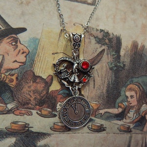 Wonderland Necklace, Alice in Wonderland Jewelry / Fantasy Jewelry / Wonderland Heart, Playing Cards, Pocket Watch