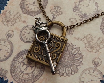 Lock & Key Necklace, Steampunk Jewelry / Cosplay Jewelry / Industrial Jewelry, Assemblage Jewelry, Handmade Key Necklace, Gears Necklace