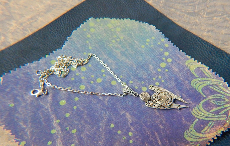 Scottish Thistle Necklace / Silver Thistle Pendant Necklace / Thistle