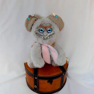Creepy Cute Animal Art Doll, Creepy Creature Plushie / OOAK Creature, Handmade Plushie / Fantasy OOAK Creature, Scary Animal Plush