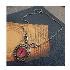 Silver Dragon Eye Pendant Necklace: Fantasy Cosplay Jewelry