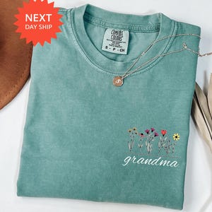 Comfort Colors® Personalize Floral Grandma Shirt, Mothers Day Gift For Grandma, New Nana Shirt, Granny Shirt, Gigi Mimi Shirt, Nana Shirt