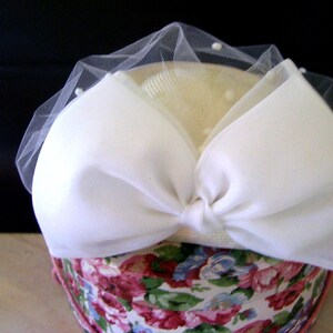 White Bow Hat with Veil & Floral Hat Box - Kentucky Derby Style