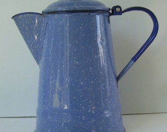 Antique Light Blue Speckled Enamel Graniteware Coffee Pot, 5 Cup Coffee Pot, Camping, Trailer Kitchen, Lodge, Farm House Rustic