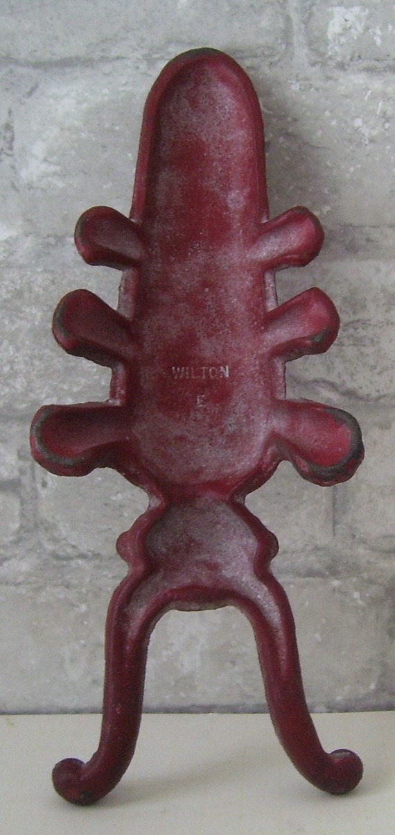 Wilton Cast Iron Sienna Red Beetle Boot Jack / Co… - image 10