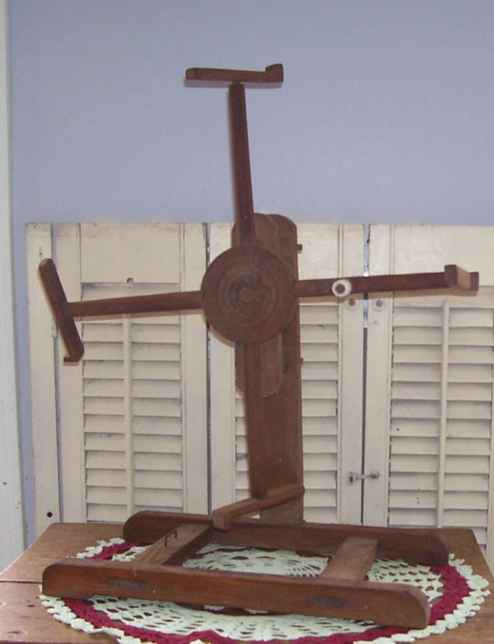 Antique Wool Winder -table Top Wool Winder , Primitive Wood Yarn Winder ...
