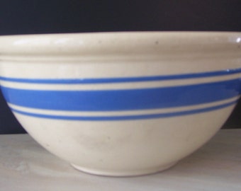 Vintage Blue Band Yellow Ware Bowl / Vintage Kitchen/ Weller?/ Vintage Kitchen, Farm House Kitchen