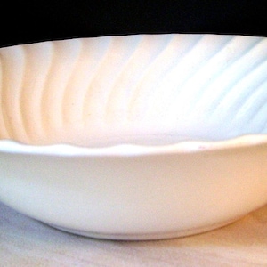 Vintage Sheffield Bone White Serving Bowl, Swirl Ruffle Edge