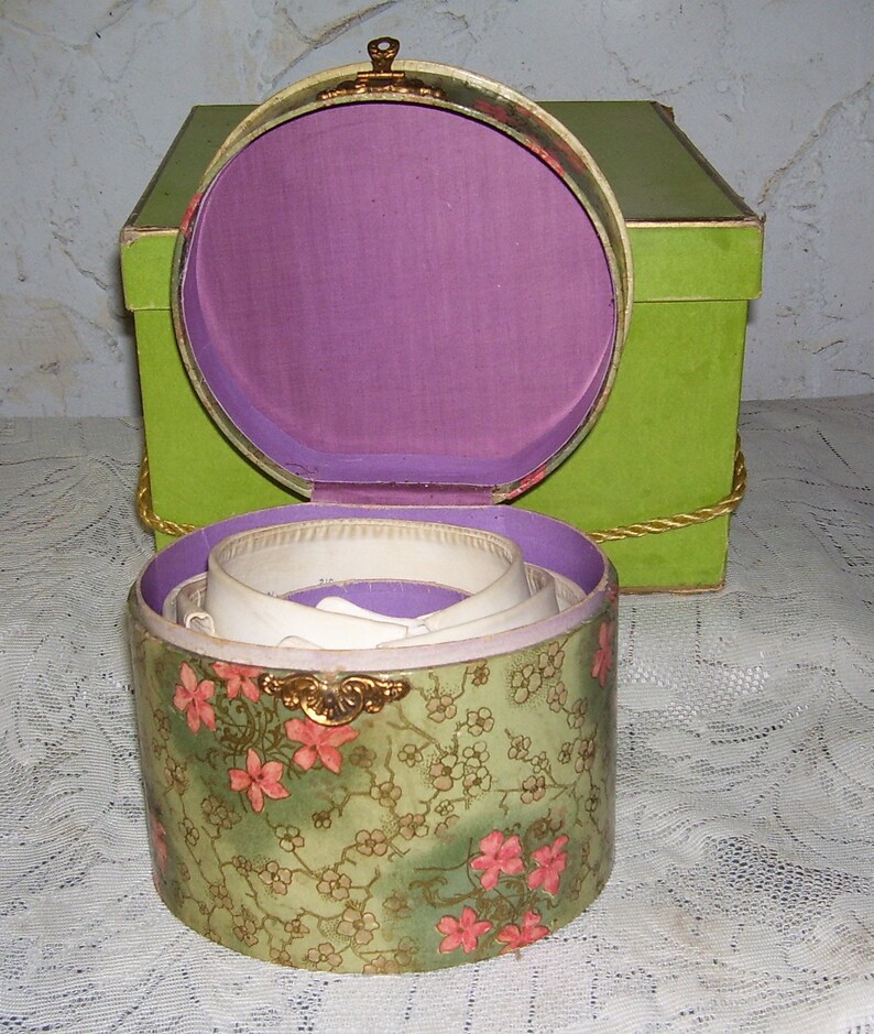 Antique Victorian Celluloid Collar Box with 4 Stiff Collars Etsy