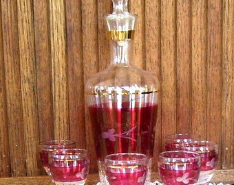 Antique Ruby Red Flash Etched Decanter Set, Gold Trim, 1940s Barware