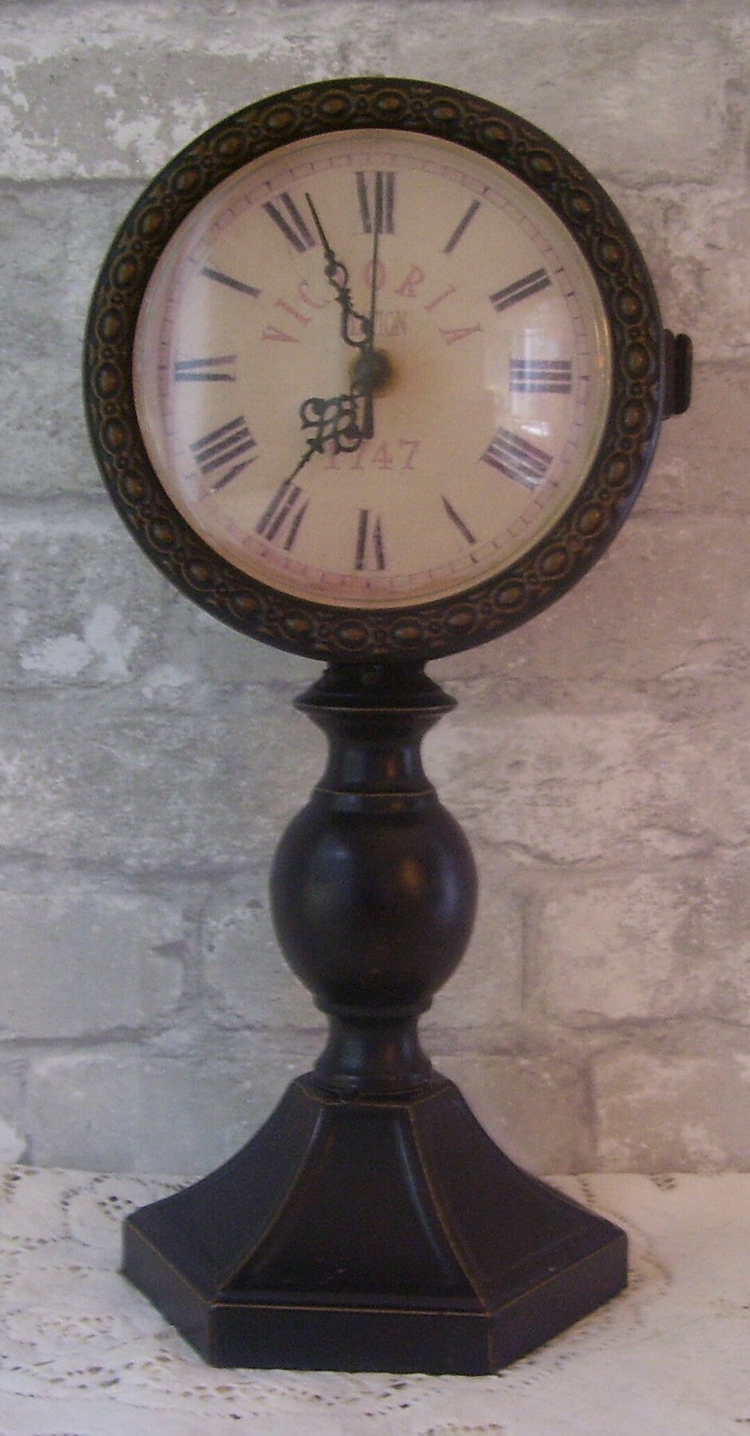 Ornate Metal Stand up Clock Replica Victoria Station 1747 Etsy
