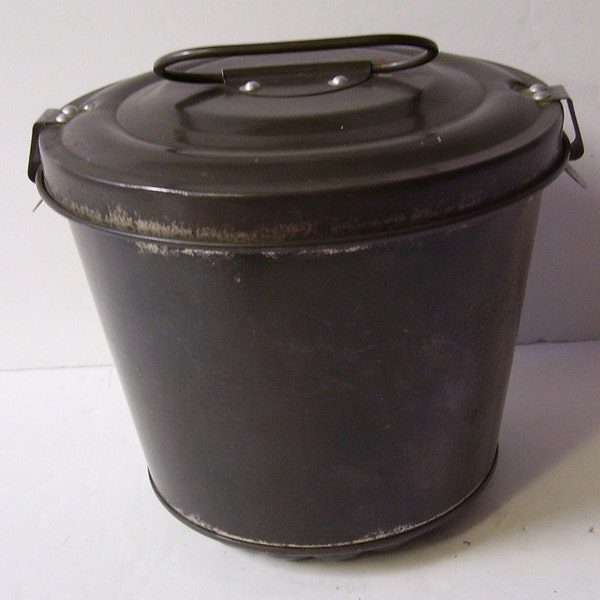 Vintage Metal Jello  Mold Bucket with Hook Down Lid and Bail Handle - Ice Cream Bucket