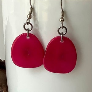 Small Tagua Nut Earrings, Small Hot Pink Tagua Nut Earrings, Small Simple Slice Tagua Nut Earrings, Small Hot Pink Vegatable Ivory Earrings