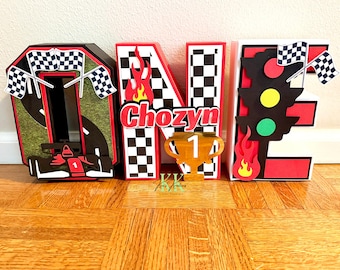 8 Decorazioni A Nido D'Ape 3D A Forma Di Auto Da Corsa - Centrotavola Per Feste A Tema Bambini, Ragazzi, Compleanni, Baby Shower, Motivi 3D - 4