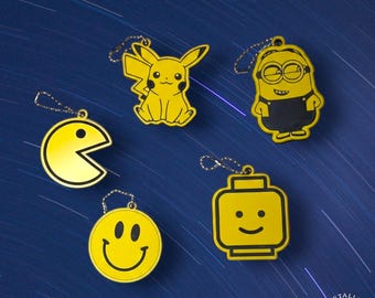 Llaveros de gamers y dibujos animados / Pikachu de doble cara, Pacman, cabeza de Lego, Minion / Regalos retro divertidos