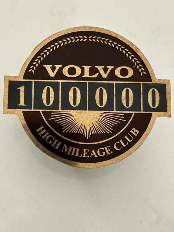 VOLVOノベルティ　サタクロース High Mileage Emblem 100K Compatible With Volvo P1800 544 122 240