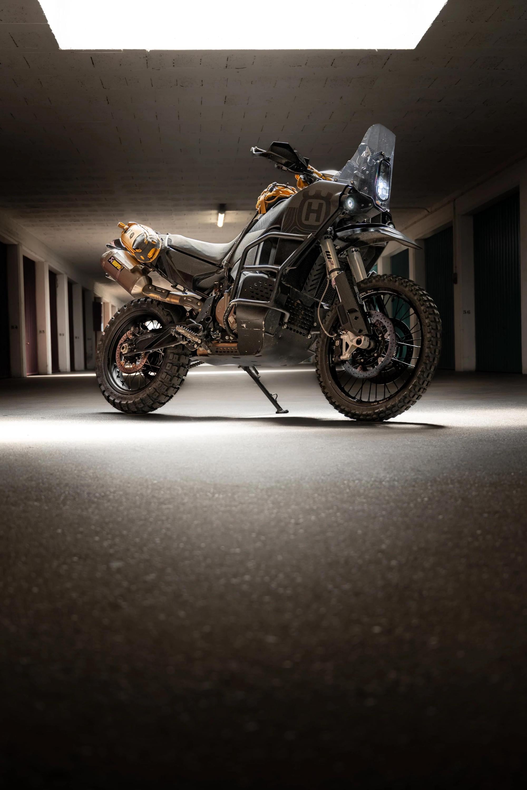 Carbon Rally Tower for Husqvarna Norden 901 - Maximum Stability