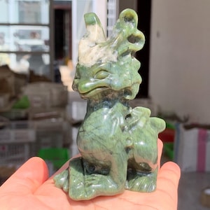Hand Carved Green Jade Quartz Crystal Dragon Specimen: Home Decor Gift (3.9&quot;)