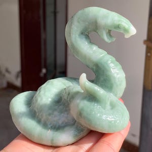 4.6&#39;&#39;+ Natural Green Jade quartz,quartz crystal,hand carved,Crystal Snake,Snake skull,Crystal Gifts 1pc