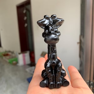 Quarzo ossidiana naturale da 4&#39;&#39;+, cristallo di quarzo, intagliato a mano, esemplare di giraffa di cristallo, teschio di giraffa, regali di cristallo per la decorazione della casa, 1 pezzo