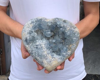 天然セレスタイトハートジオード：クォーツクリスタルクラスター