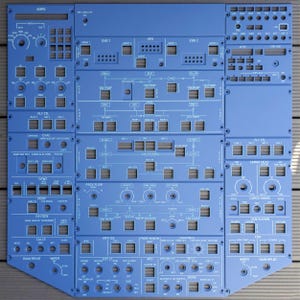 Op de afbeelding: Een blauw overhead-bedieningspaneel voor vliegtuigen met talloze rechthoekige uitsparingen, ronde openingen voor draaiknoppen en witte labels voor systemen zoals ADIRS, FLT CTL, FUEL, AIR COND en EXT LT. Het paneel is ingedeeld in secties.
