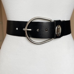 Vintage Wide Black Leather belt, 65-73 cm/ 25-29&quot;