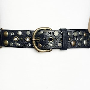 Vintage Western Studded Black Leather belt, 82-92cm/ 32-36&quot;