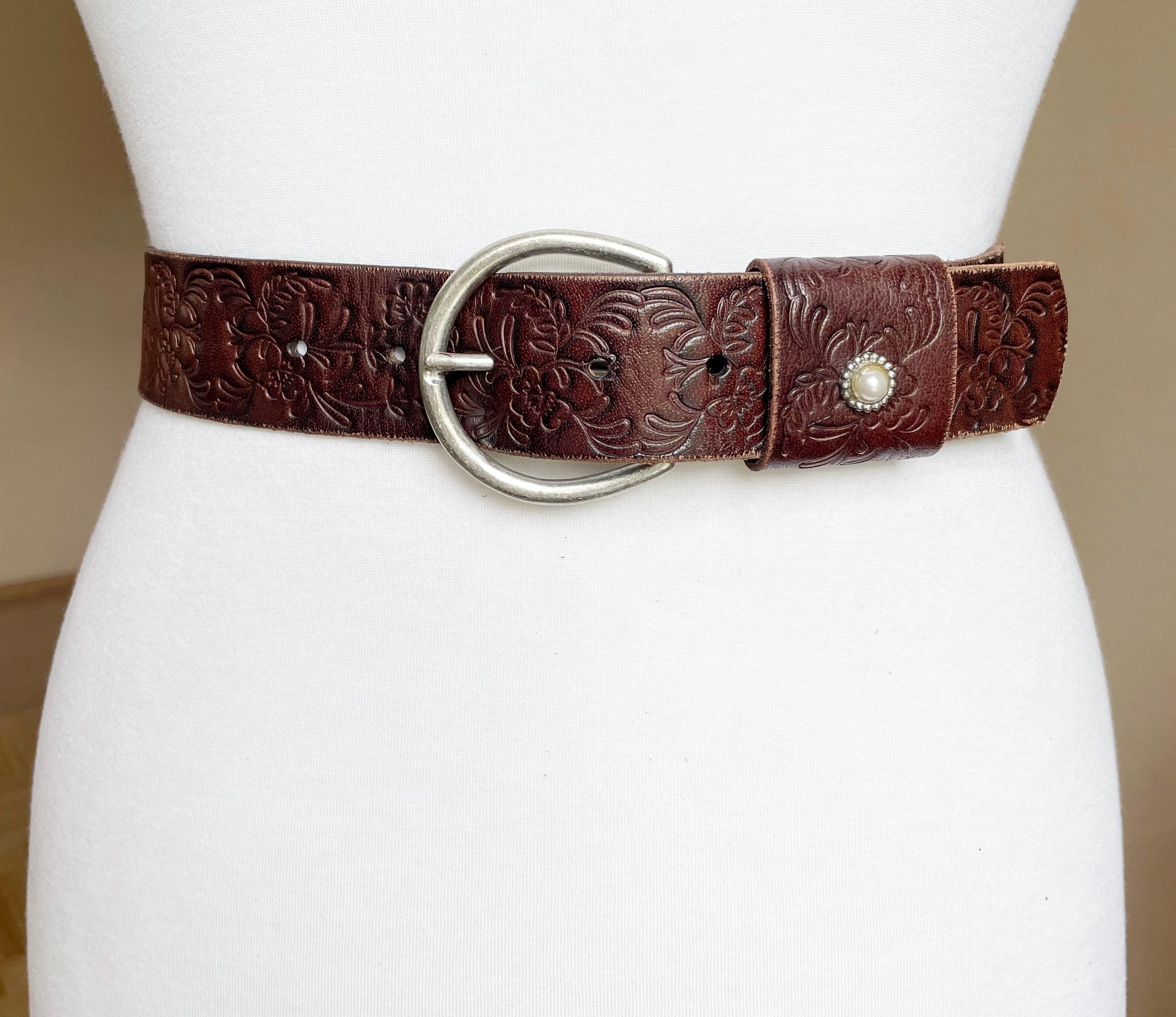 Esprit Brown Floral Tooled Vintage Leather Belt Made in 