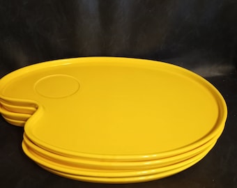 Vintage Kidney Shaped Yellow Luncheon Snack Plates - Unbranded