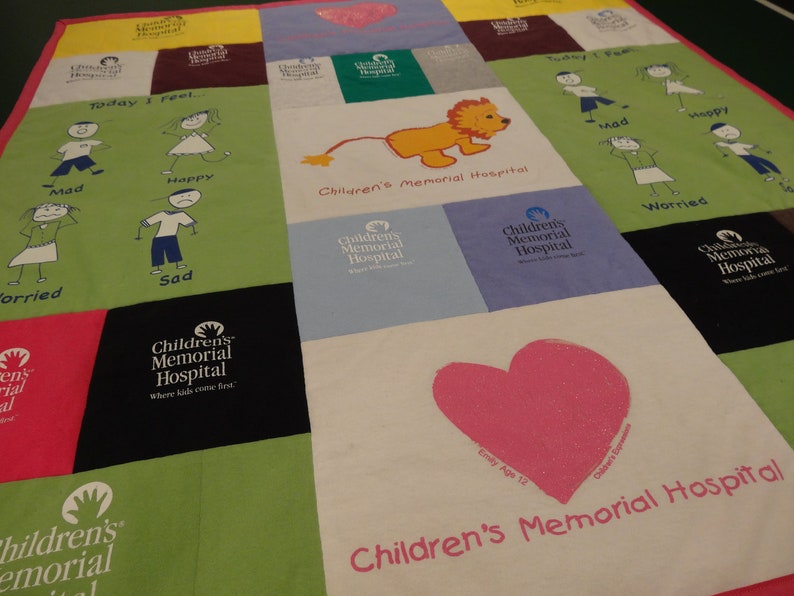 SUPER SHOW OFF Custom T-Shirt Blanket