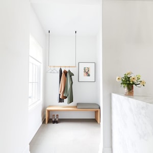 吊り下げ式玄関収納ラック | ミニマルな天井取り付け式コートラック | 玄関フック | 吊り下げ式廊下収納